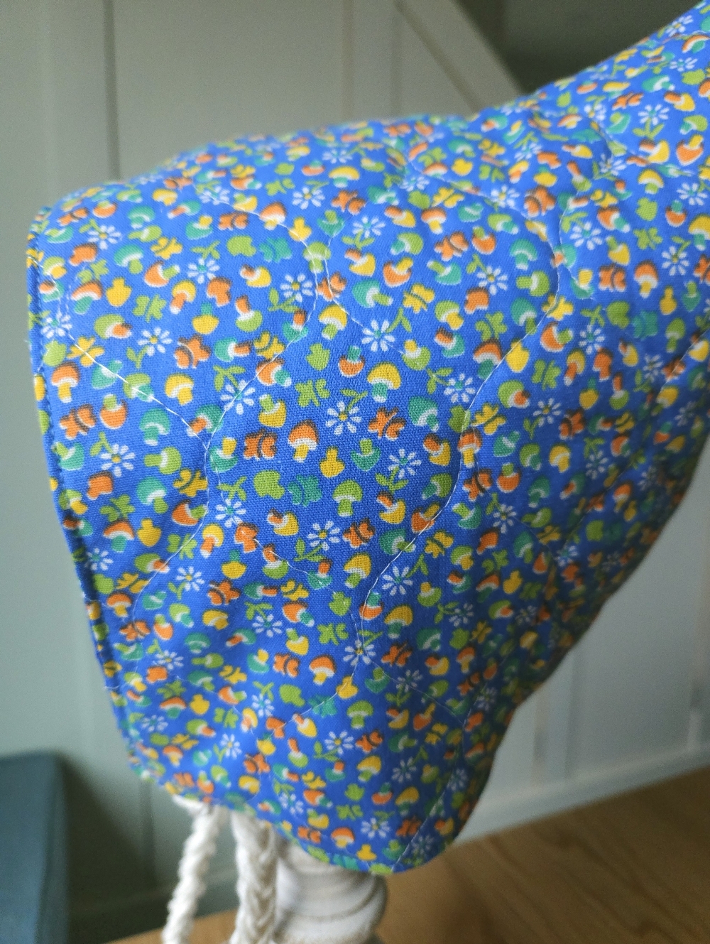 Quilted Upcycled Blue Mushroom Pixie Hat Bonnet Fully lined 6-12 months - Picture 8 of 12